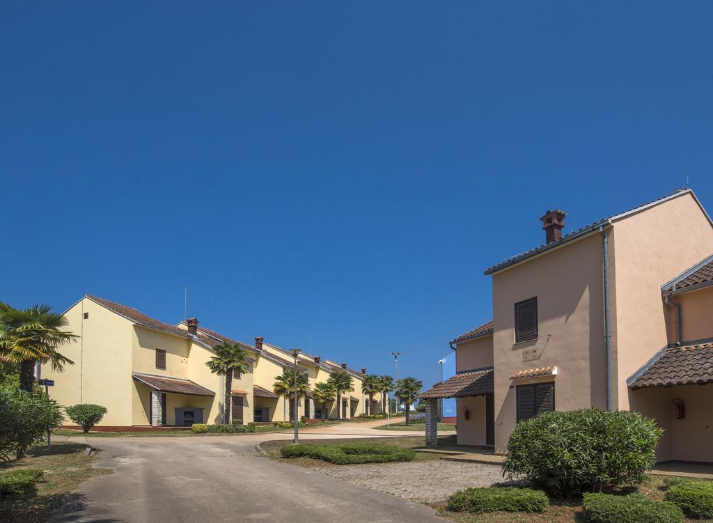 Apartments Savudrija Plava Laguna أوماغ المظهر الخارجي الصورة